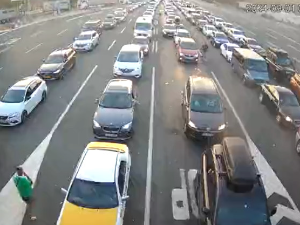 Путничка возила на Батровцима чекају шест сати, аутобуси 60 минута Путничка возила на Батровцима чекају шест сати, аутобуси 60 минута