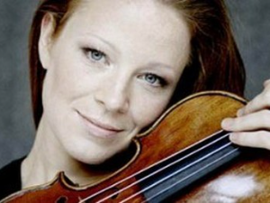 Каролин Видман