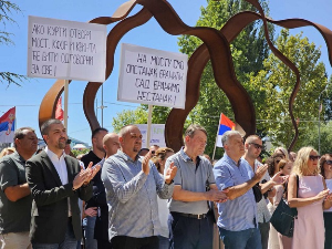 Поглед на север Косова с јужне стране Ибра