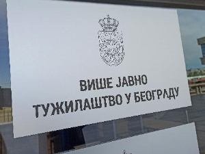 Саслушани осумњичени за неовлашћено држање оружја и опојних дрога