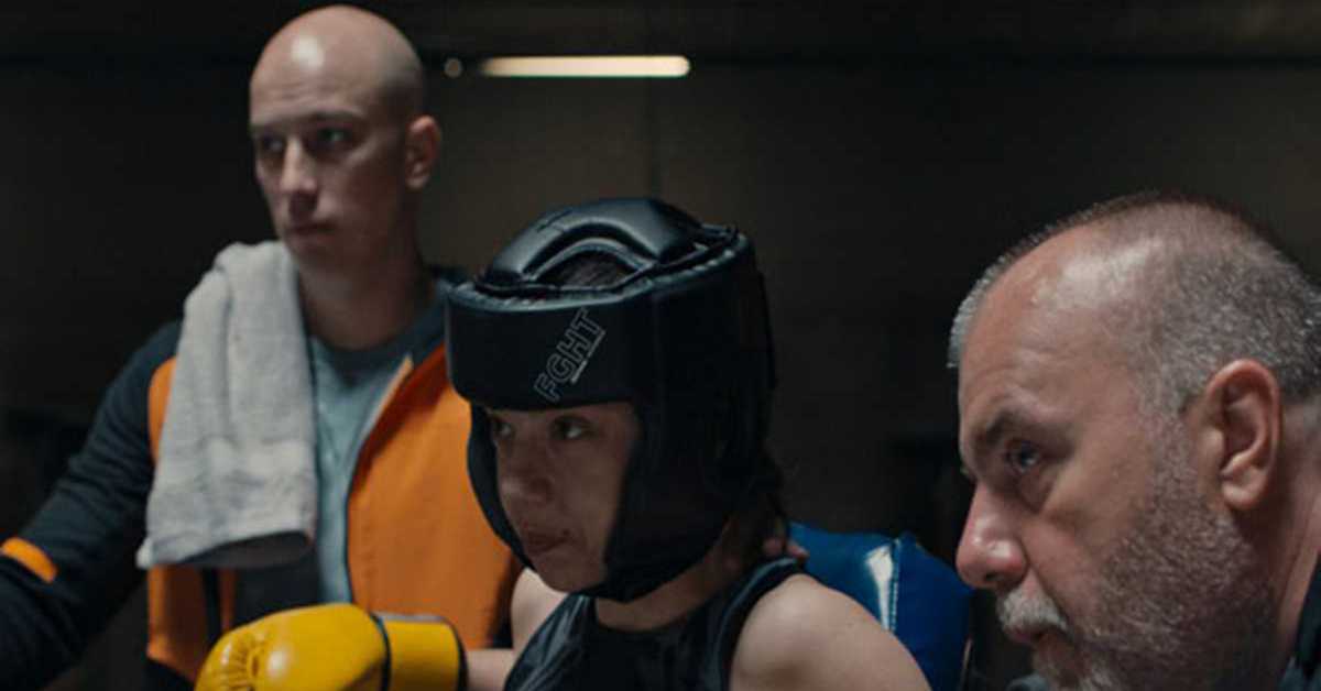  У клинчу, 18-30      