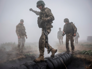 Више од 100.000 Украјинаца обучено у иностранству; Лавров: Русија ће за САД бити противник без обзира на исход избора