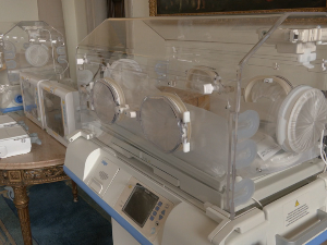 Организација "Лајфлајн" уручила помоћ за болнице у Врању и Алексинцу