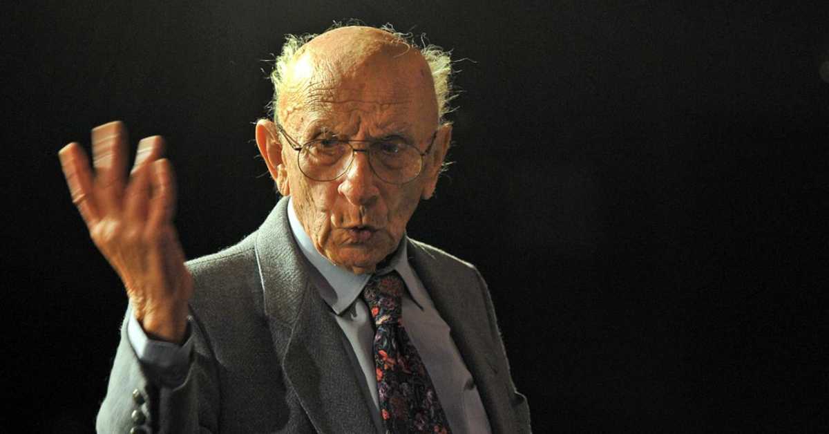 Војислав Бубиша Симић: Првих сто година Војислав Бубиша Симић: Првих сто година