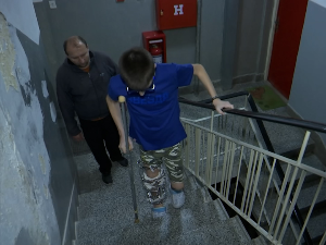 Стевановићи добијају нову кућу, лакши живот за Виктора и Андреу