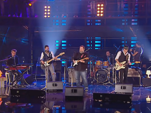 Звучни зид – Коља и Гробовласници