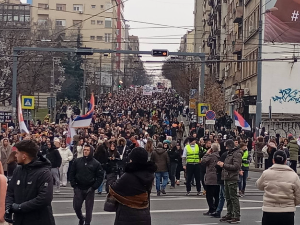 Протест студената испред Врховног суда у Београду, шетња у Новом Саду због инцидента у Рузвелтовој