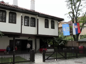 Власотинце - ризница неуништивиг духа и непресушна инспирација