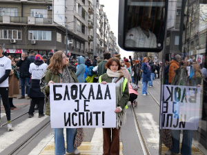 Настављене студентске блокаде - на 15 минута блокиран део Булевара краља Александра