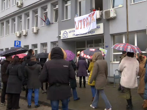 Тишина и штрајк упозорења Центра за социјални рад у Новом Саду