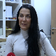 Maлa Нађа у топлом Татјанином загрљају 