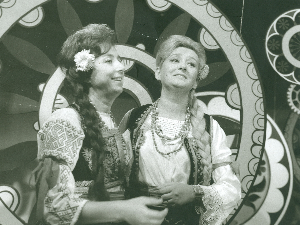 Док је света и века - Нада Јовановић, 1. део