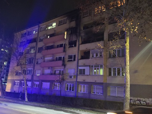 Локализован пожар у стамбеној згради у Крагујевацу, нема повређених
