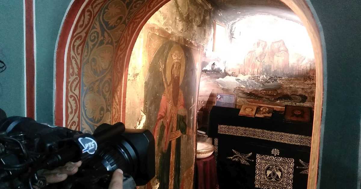 Старо српско писано наслеђе: У светости и светлости Старо српско писано наслеђе: У светости и светлости