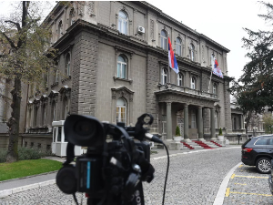 Председник Вучић наставља консултације, данас са представницима СПО-а и СРС-а