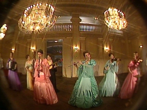 Лети, лети песмо моја мила 