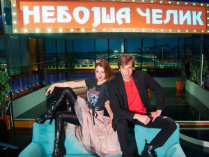 Небојша Челик шоу: Плаво за бату, розе за секу