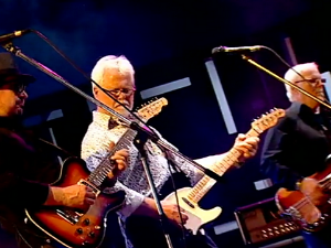 Звучни зид – ЈУ Група