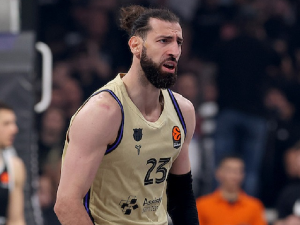 Шенгелија МВП осмог кола Евролиге