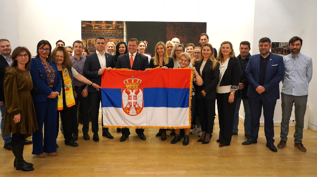 Министар Ђорђе Милићевић у Српском културном центру у Паризу