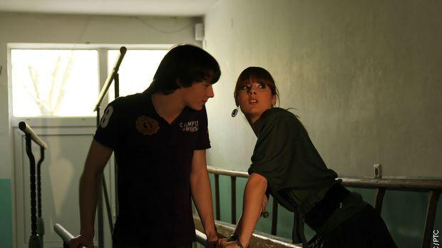 Приђи ближе: Цео свет је позорница, 14. еп.