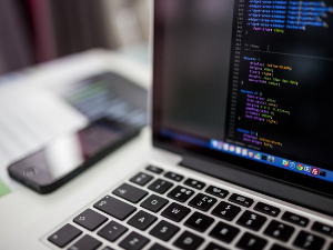 Шта је сајбер шпијунажа?