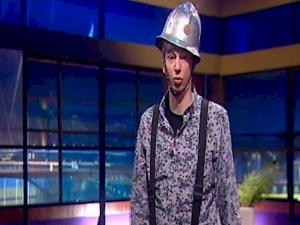 Плашко храбровић узвраћа ударац!