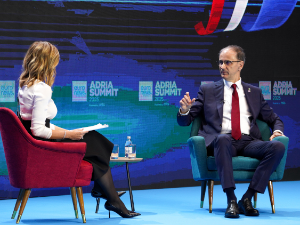 Мацут: Србија веома близу уласка у ЕУ, проблем политичке препреке