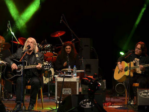 Звучни зид – Рибља Чорба