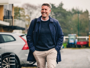 Роб Едвардс се вратио на клупу Вулверхемптона