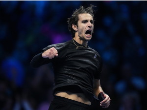 Музети херојским преокретом против Де Минора остао у трци за полуфинале Завршног турнира