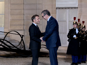 Вучић вечерас са Макроном у Паризу – најављени разговори о заједничким пројектима