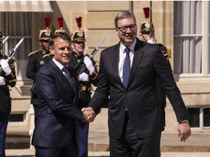 Вучић данас са Макроном у Паризу