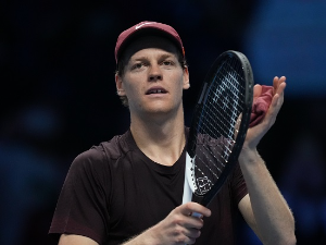 Синер без изгубљеног сета у полуфиналу Завршног мастерса