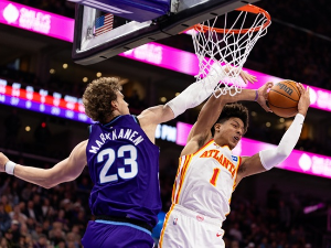 Марканенових 40 недовољно да Јута веже две победе, Хокси убацили 24 тројке