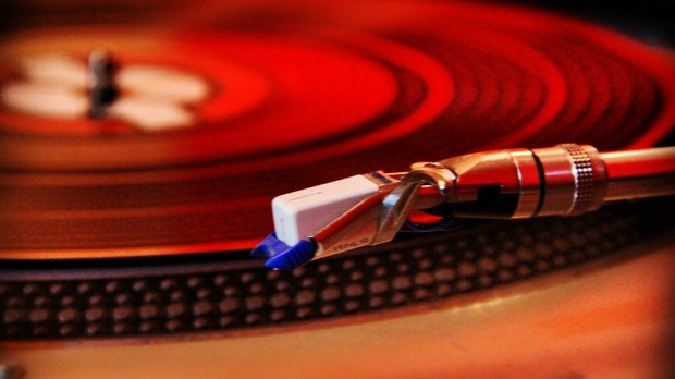 Игла на винилу : Милан Котлић