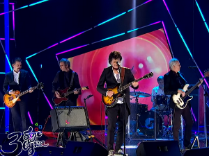 Грамофон – Бајага и Инструктори - „Даљина, дим и прашина“