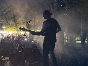 Премијерно представљен видео-спот за песму „Зажмури