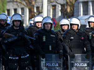 Нападнута група хрватских навијача на Цетињу, фудбалска утакмица проглашена високо ризичном