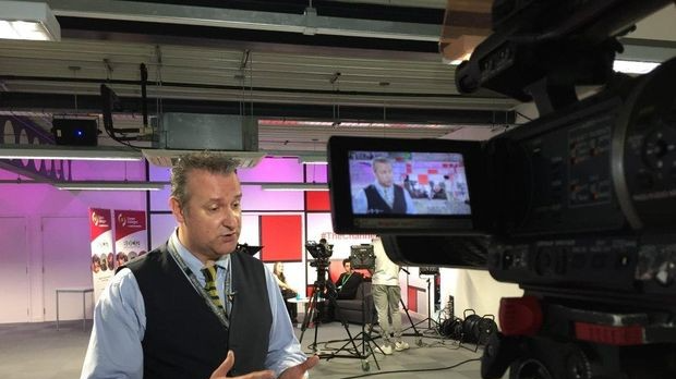 Наука у покрету: Технологија и образовање, I део