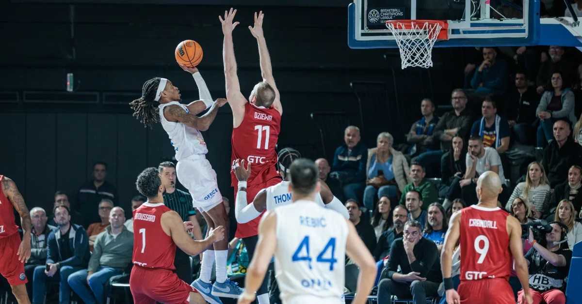 Спартак силан против Бенфике за пласман у плеј-ин Лиге шампиона