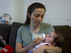 Помозимо малој Нади да победи болест – за скупе терапије неопходна помоћ свих нас