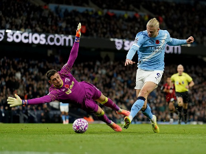 Петровић беспомоћан против Халанда, Сити сменио Борнмут на табели