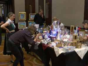 Добротворни базар Међународног клуба жена у Центру „Сава"