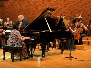 Мира Адања Полак -  Ексклузивно, Несебична љубав за таленте 