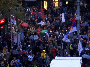 Протестна шетња "Годину дана, исти захтев" у Београду поводом годишњице напада на студенте ФДУ-а