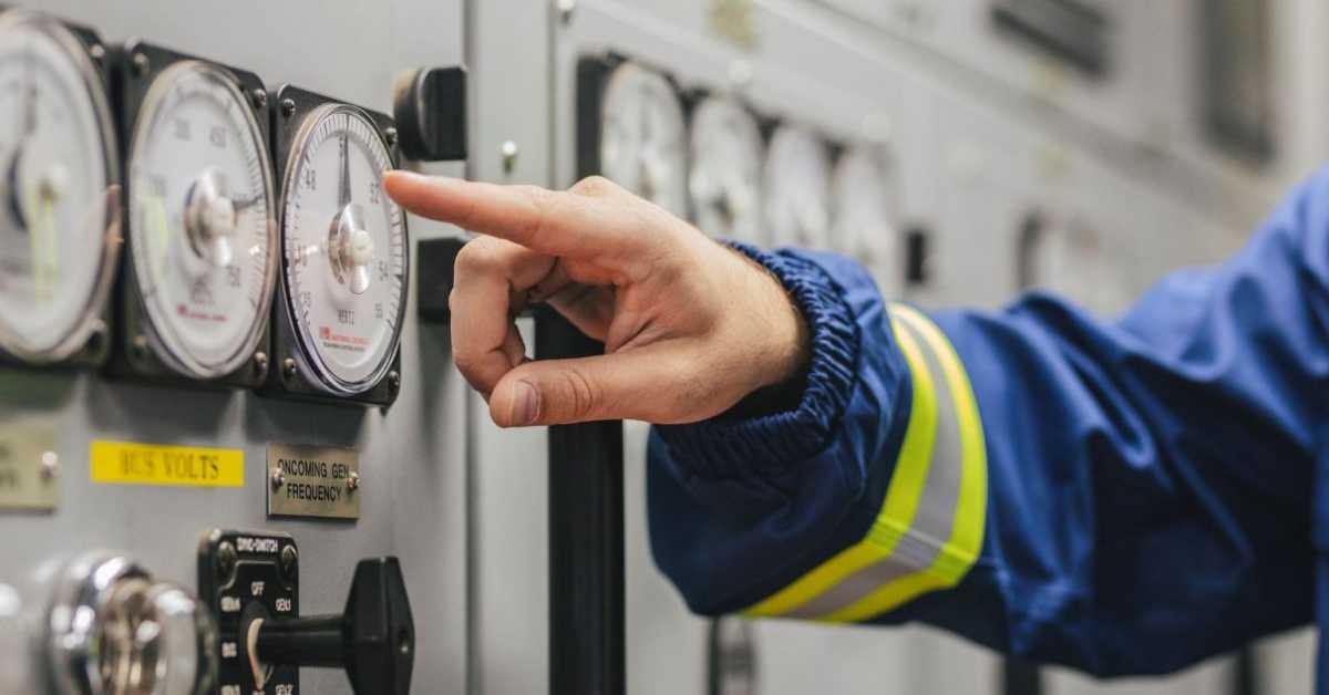 Лукић: Ствари око НИС-а се убрзано расплићу, одлука ОФАЦ-а зависи од резултата преговора са купцима