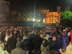 Ученици и професори Гимназије "Јован Јовановић Змај" обележили дан школе на отвореном