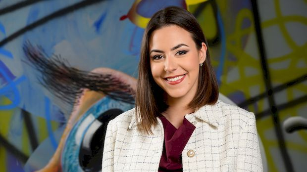 Језик и идентитет