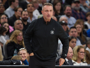 Под Раjаковићевом палицом Торонто ниже победе